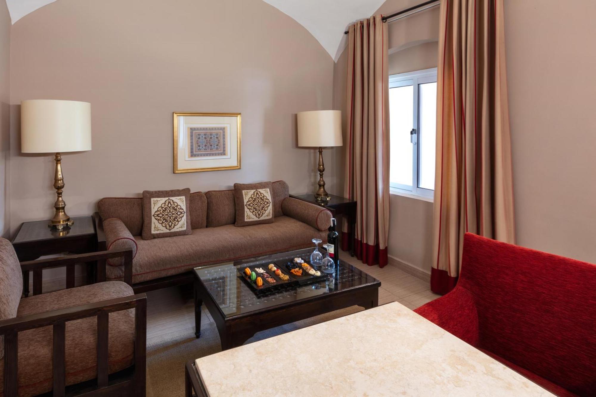 Junior Suite mit Poolblick